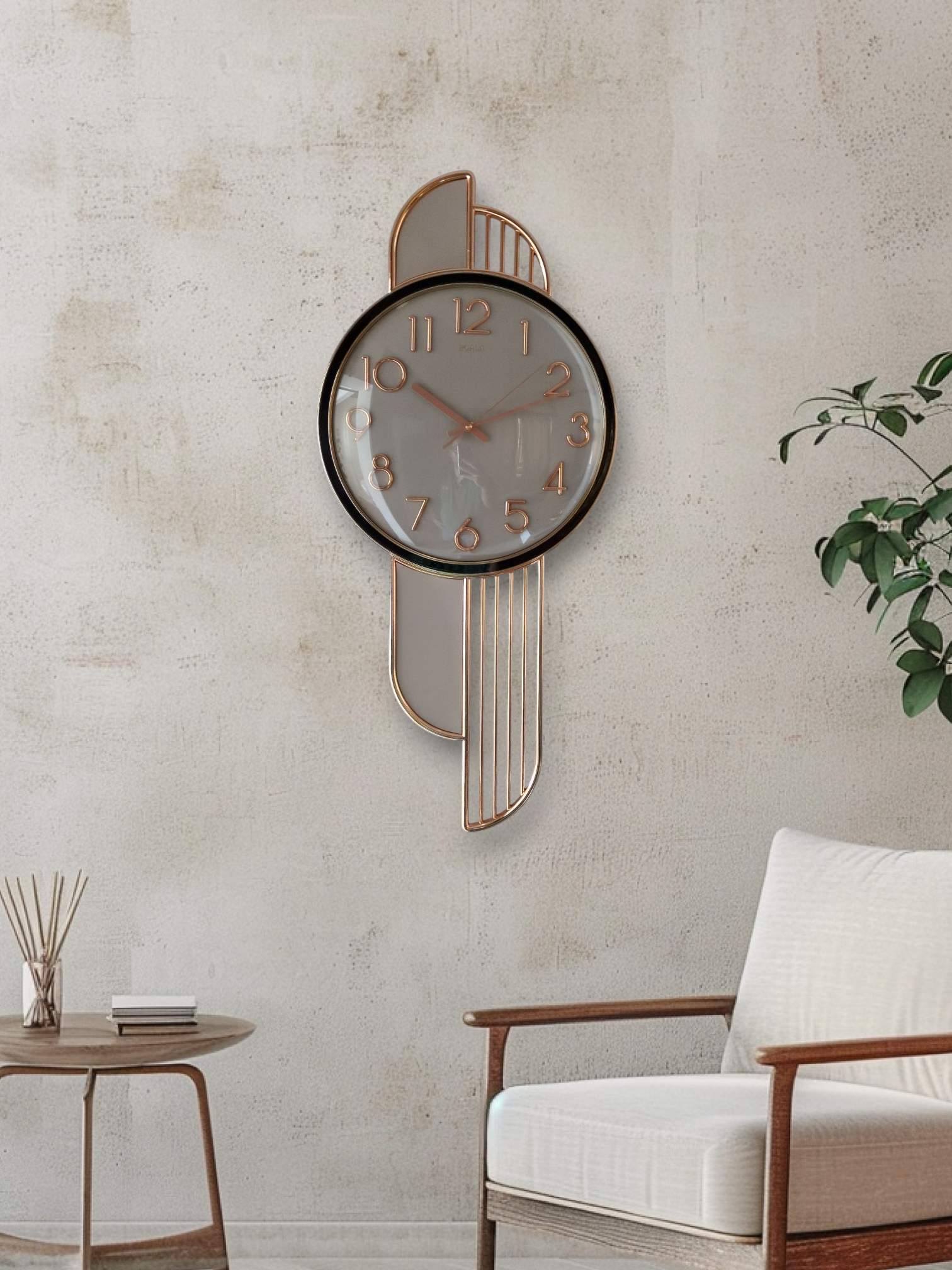 Contemporary Art Deco Wall Clock – Gold Accent with Vertical Frame Design