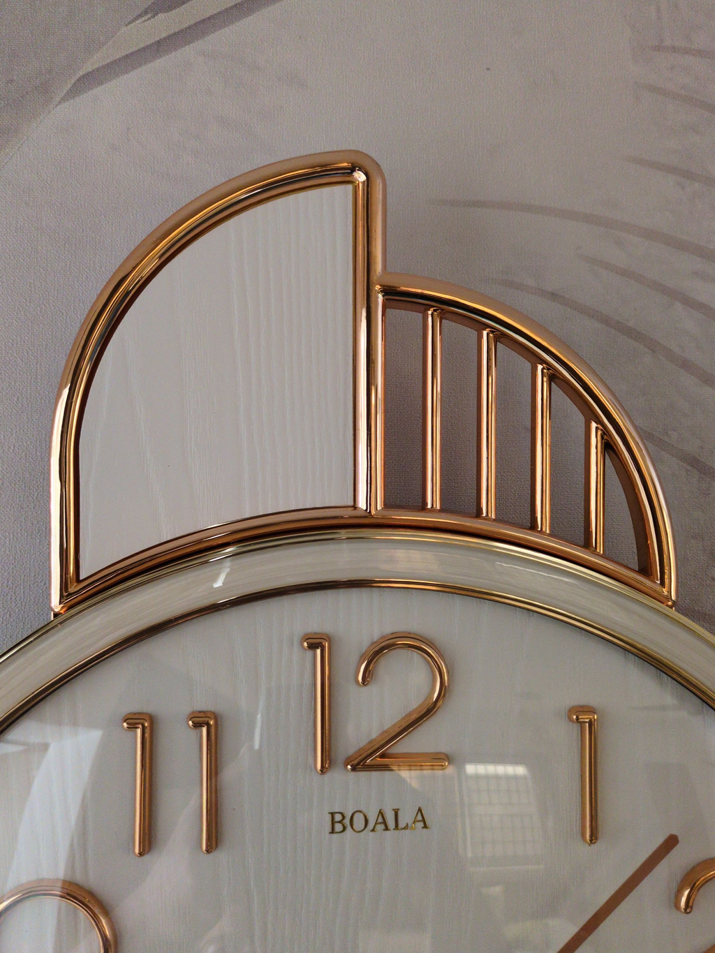 Art Deco Wall Clock – Rose Gold with Modern Geometric Frame