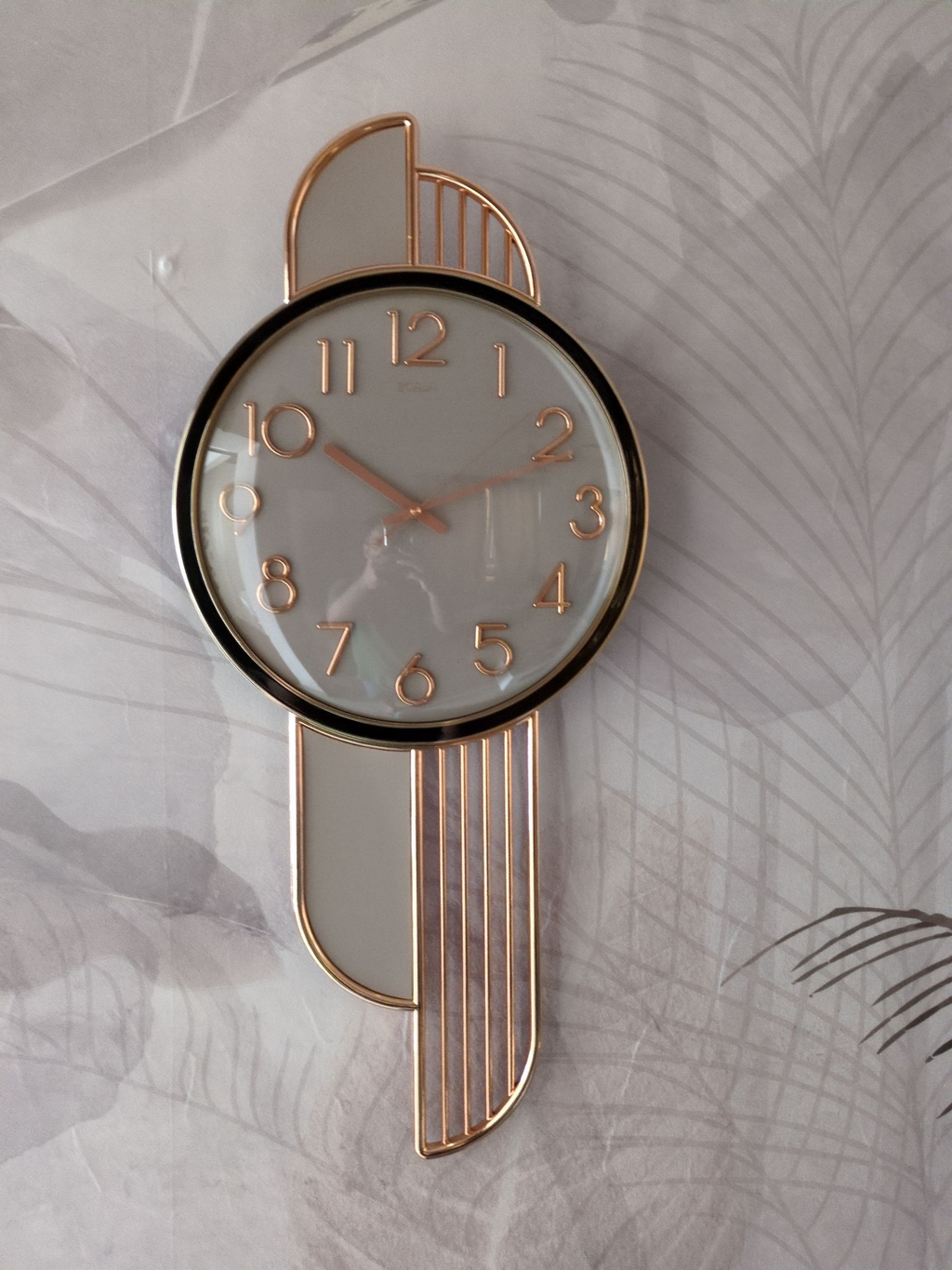 Art Deco Wall Clock – Rose Gold with Modern Geometric Frame