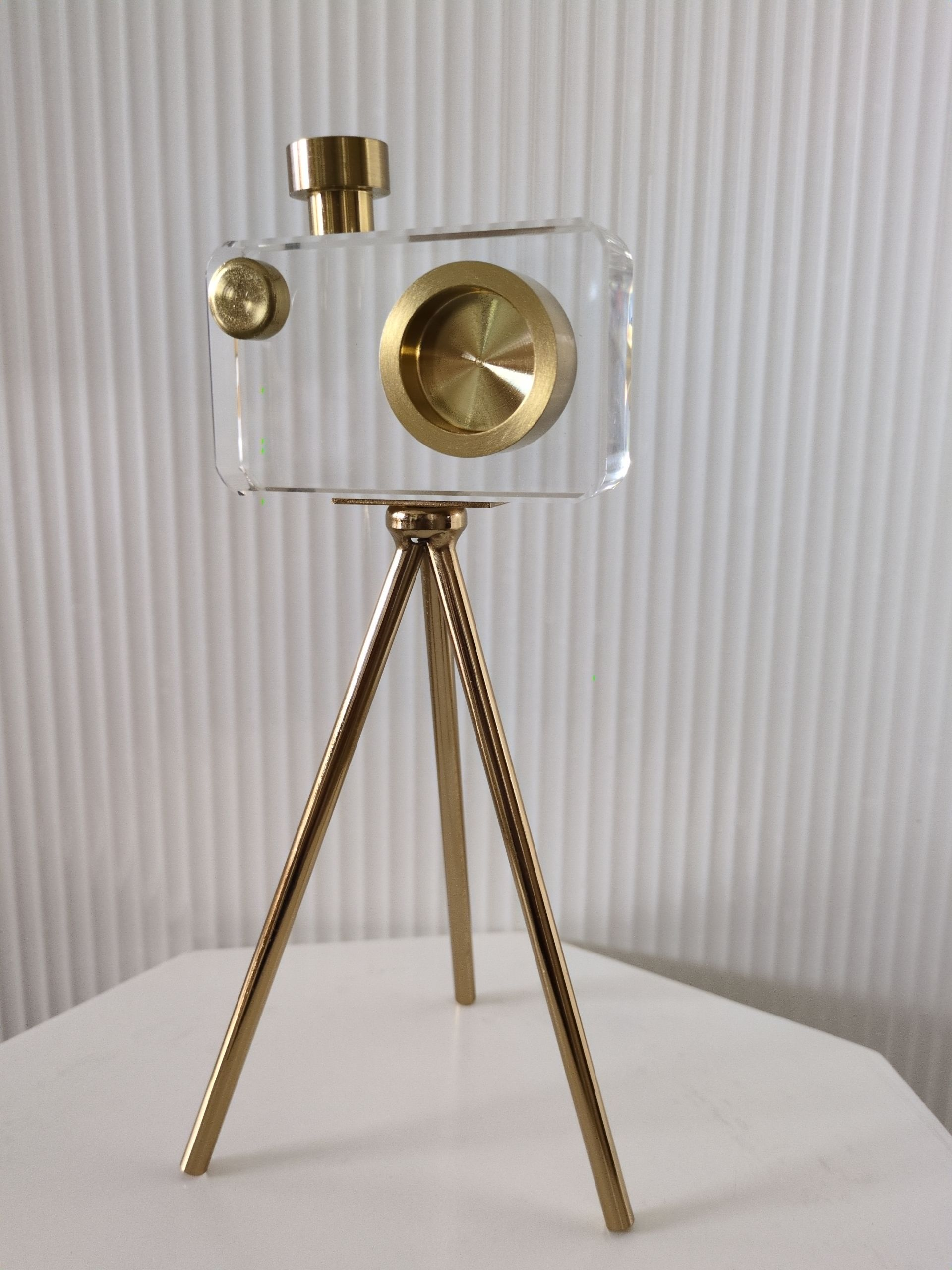 StudioSpark – Crystal Camera on Gold Tripod Stand