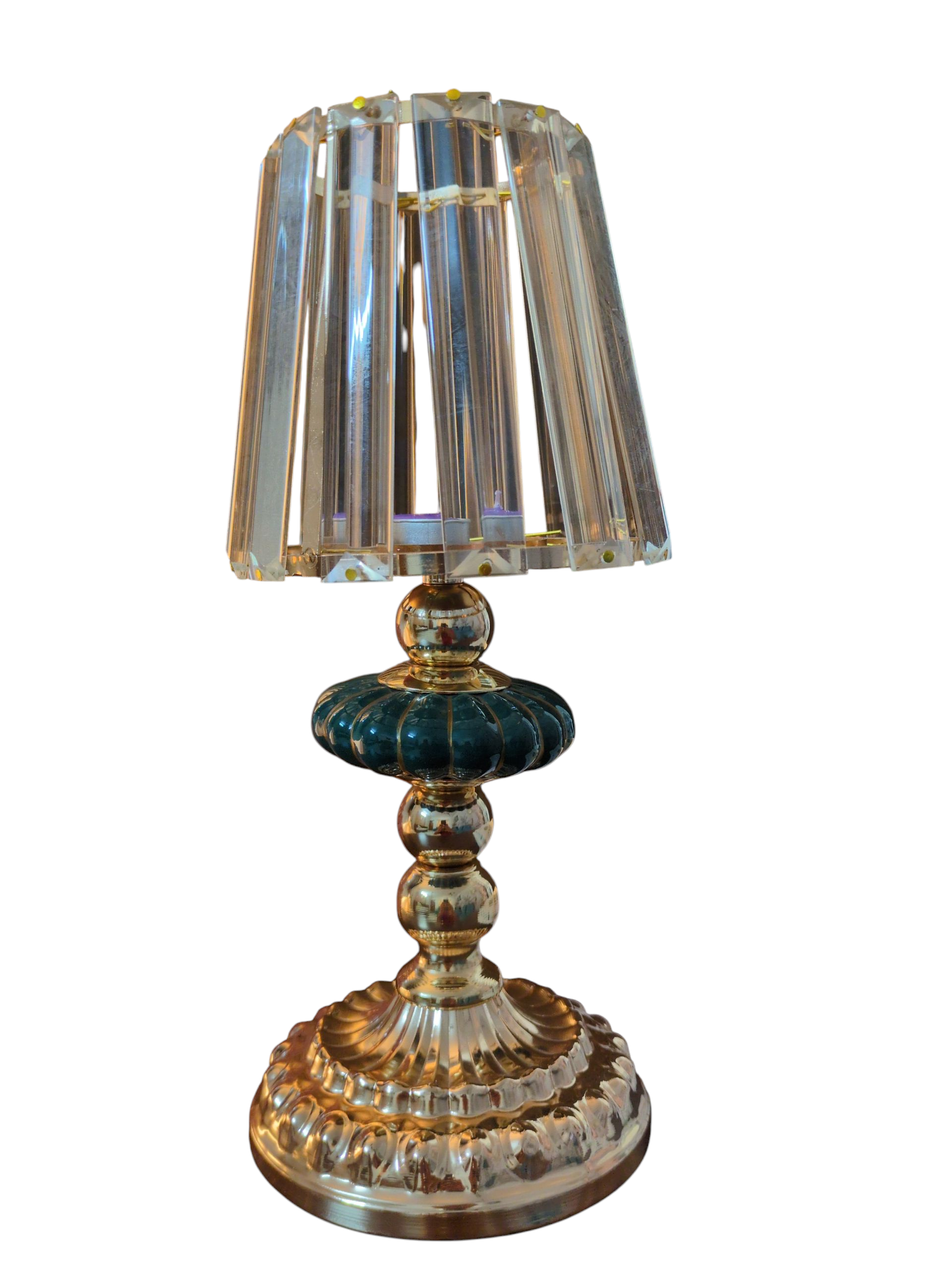 Aurora Gleam – Vintage-Inspired Crystal Candle Holder