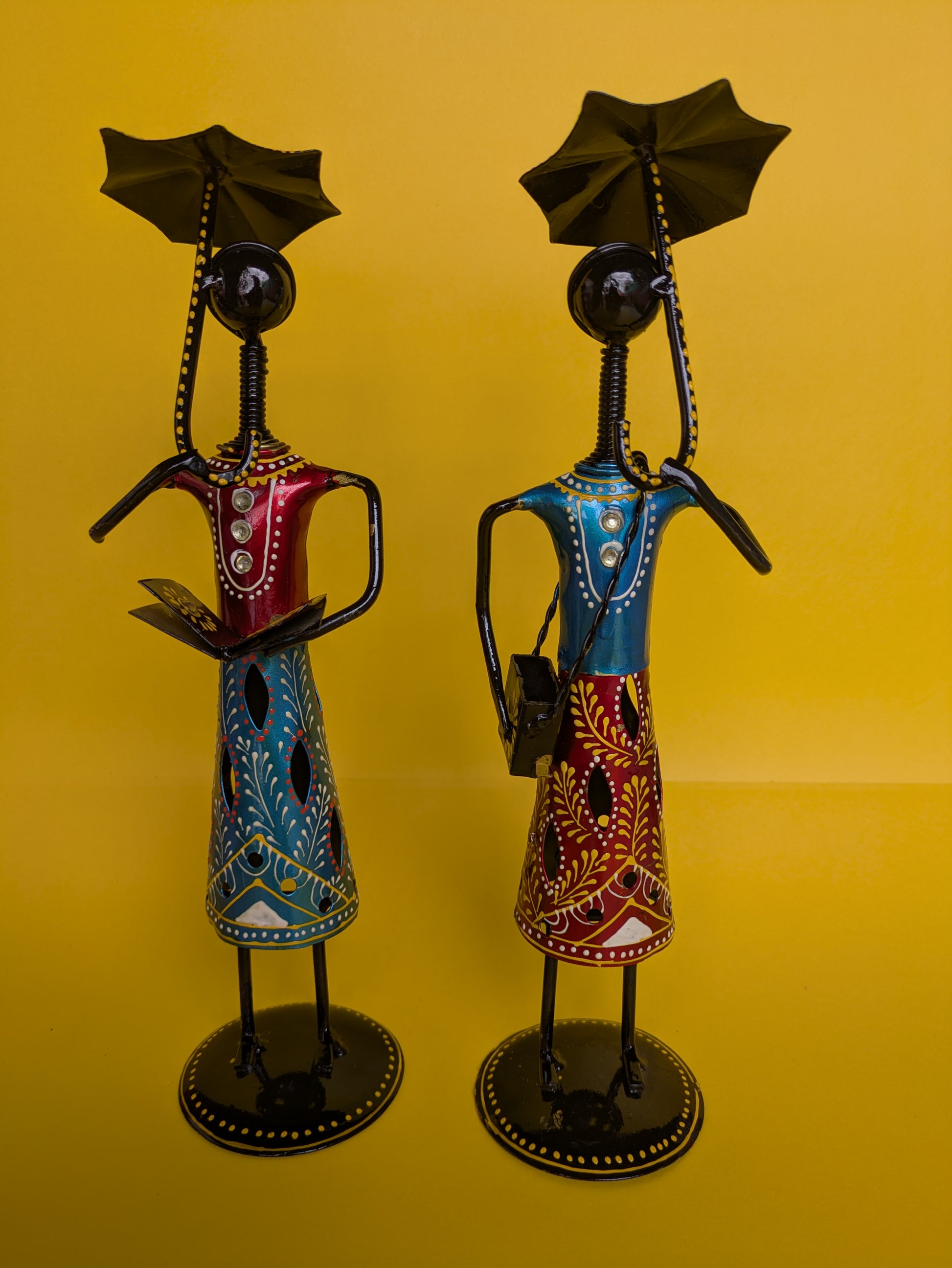 Handcrafted Metal Figurines – Umbrella Ladies (Set of 2)