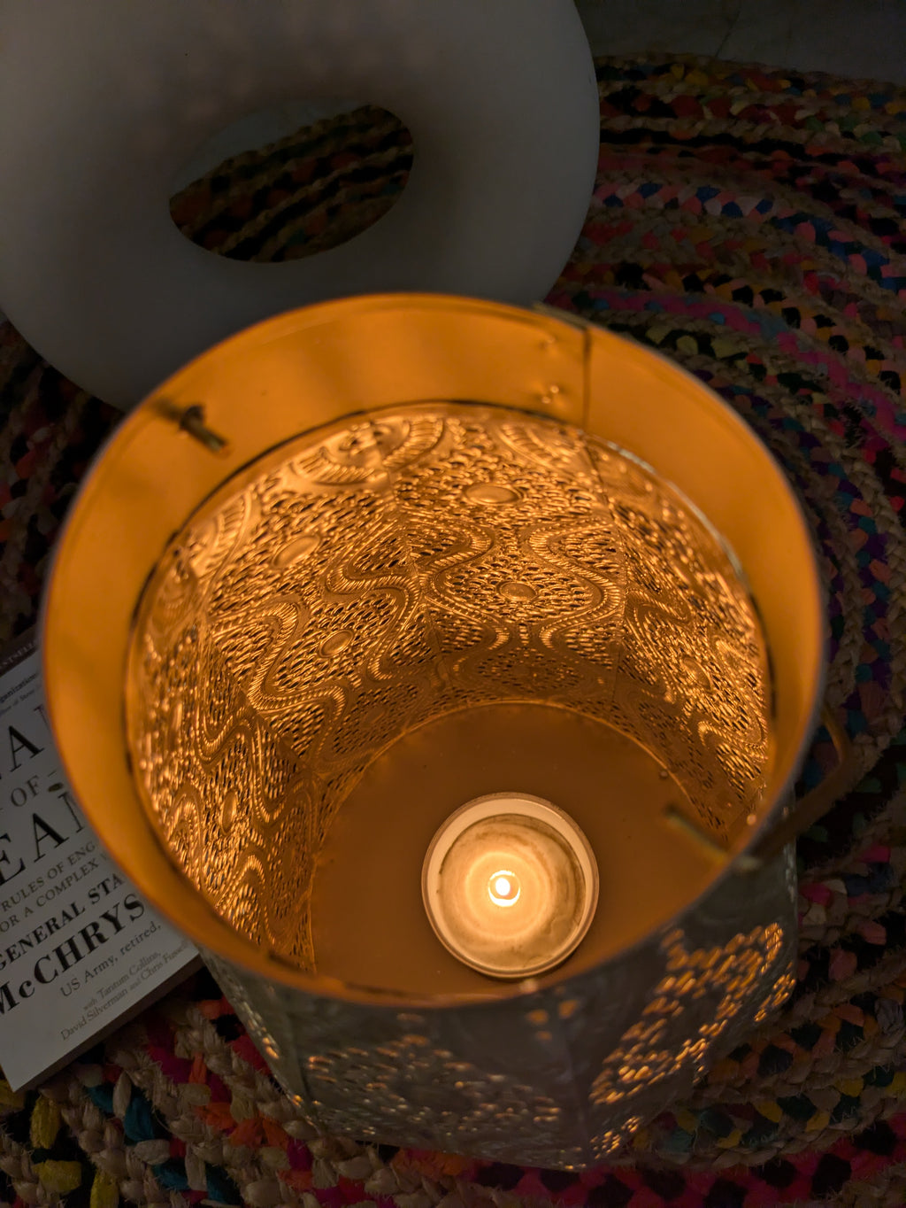 Moroccan-Inspired Metal Lantern with Handle – Grey Finish