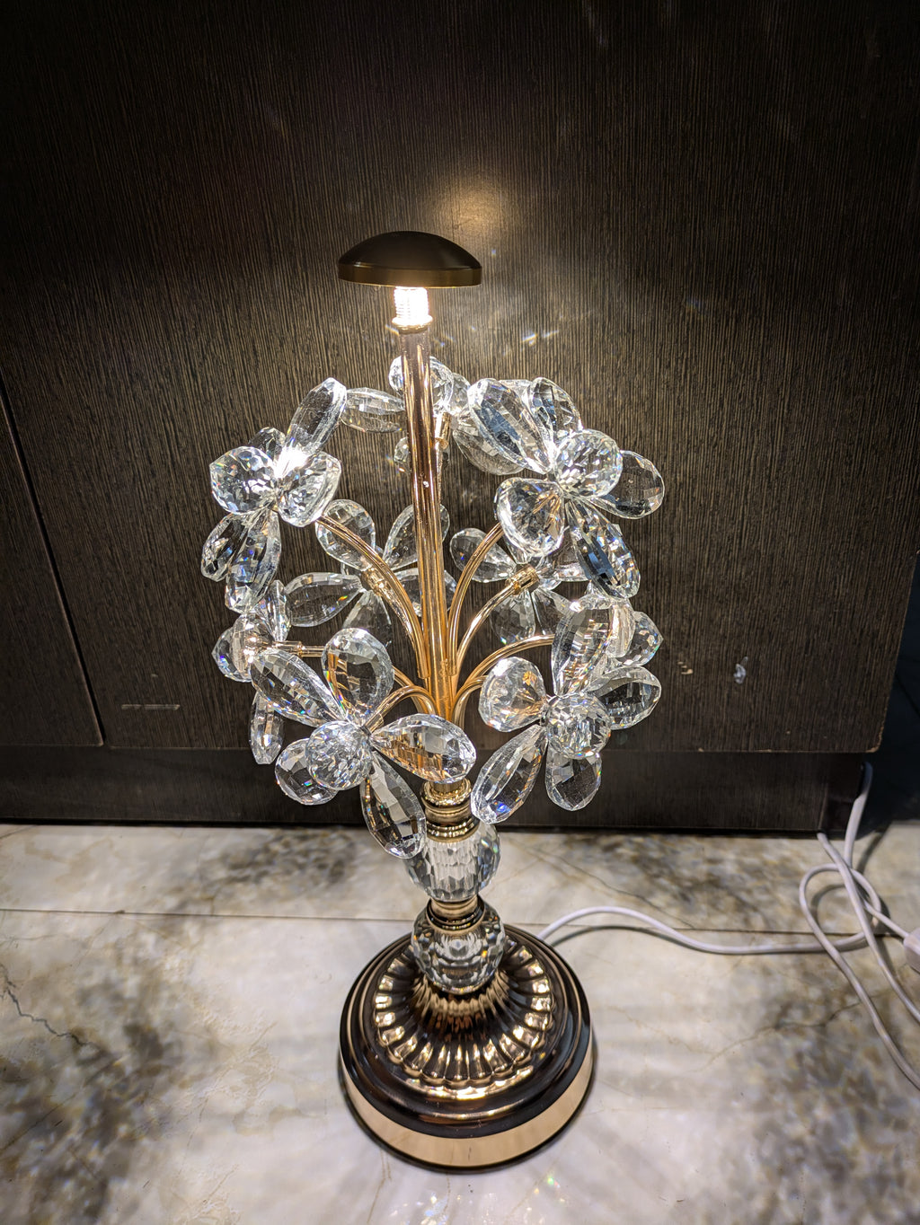Crystal Floral Table Lamp – Gold Finish with Clear Petal Accents