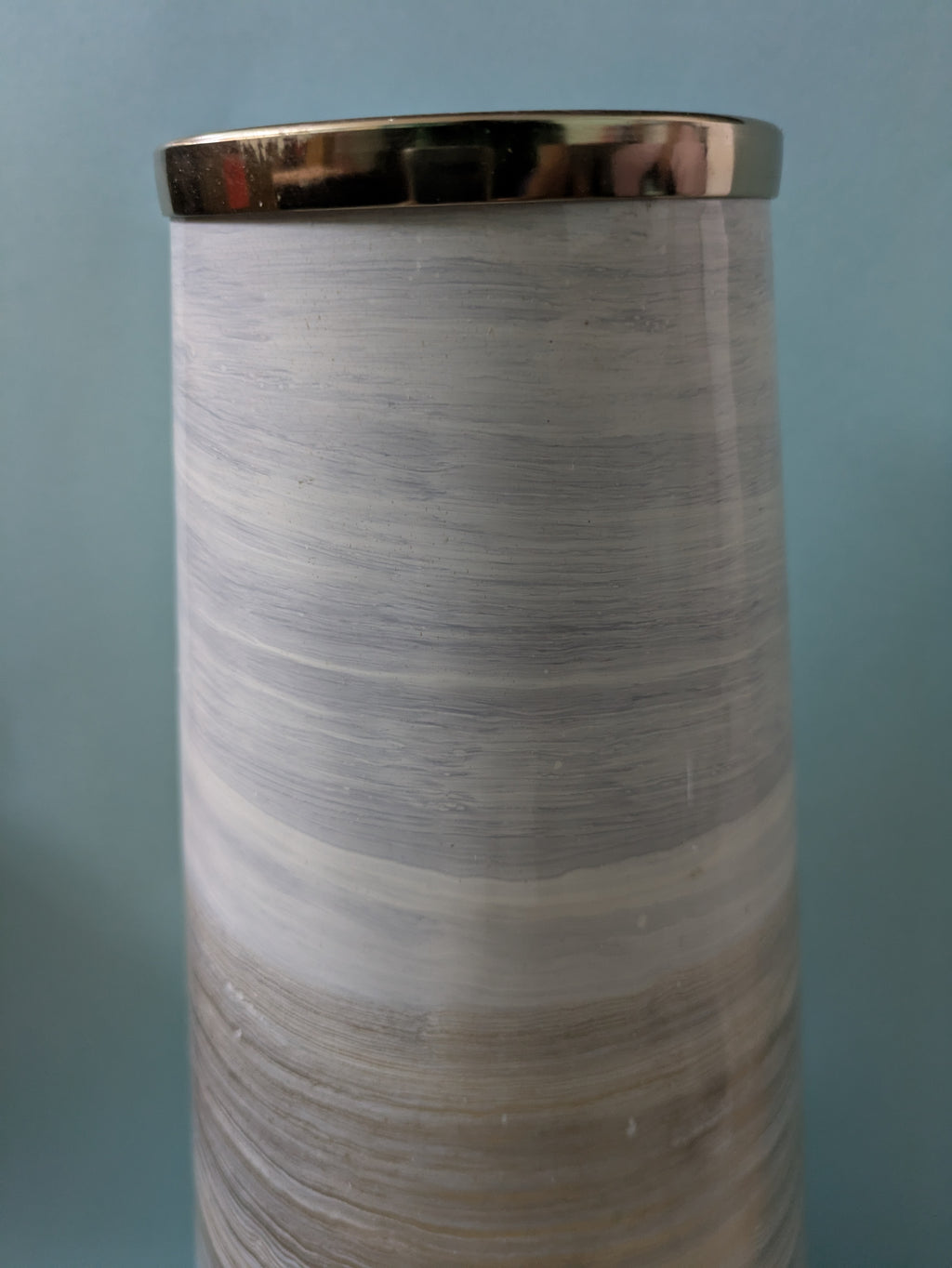 Tall Striated Metal Vase with Gloss Finish – Contemporary Accent Decor