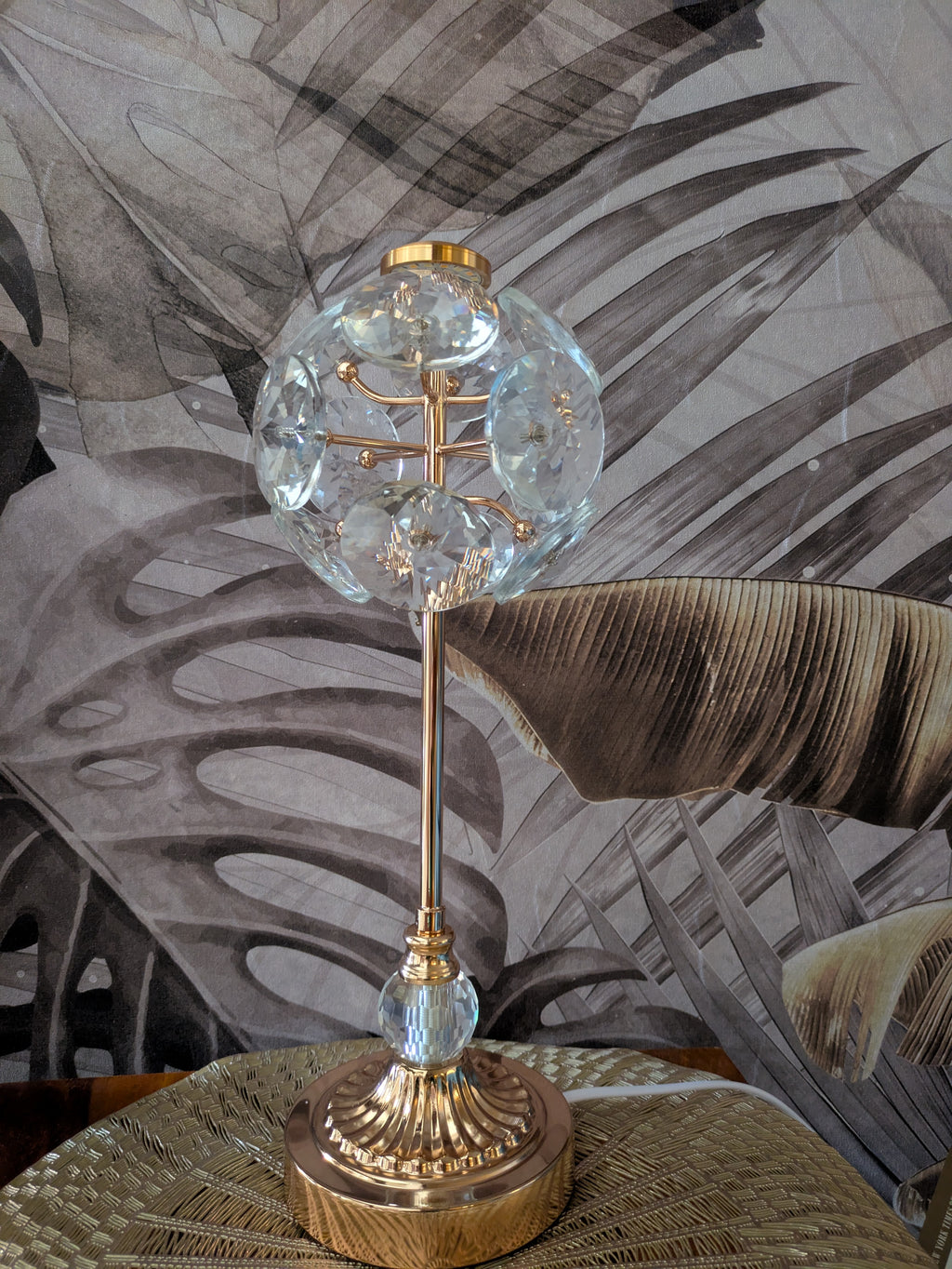 Crystal Blossom Touch Lamp – Gold Base with Reflective Petal Design