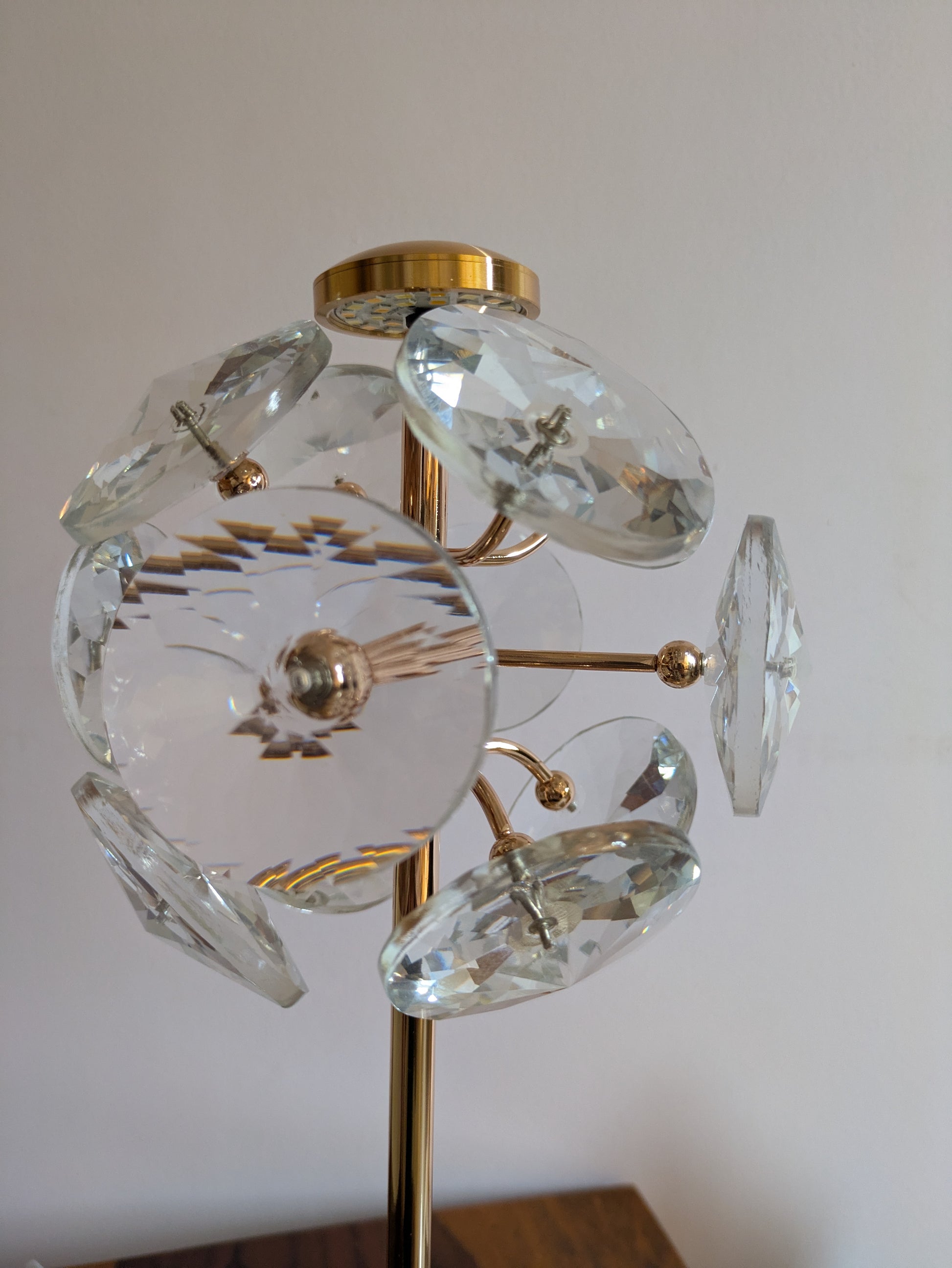 Crystal Blossom Touch Lamp – Gold Base with Reflective Petal Design